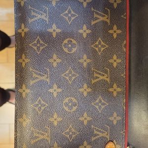 Authentic louis vuitton wristlet
